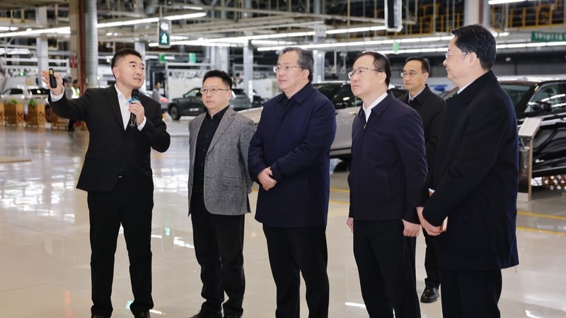 范波在常熟调研