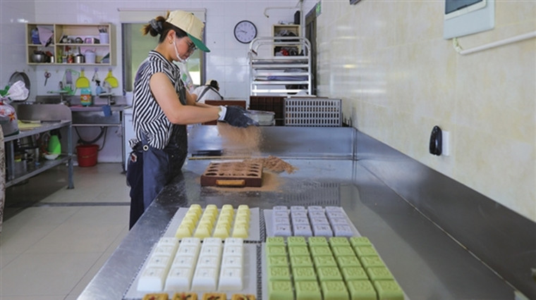 “蒸”出来的扑鼻年味