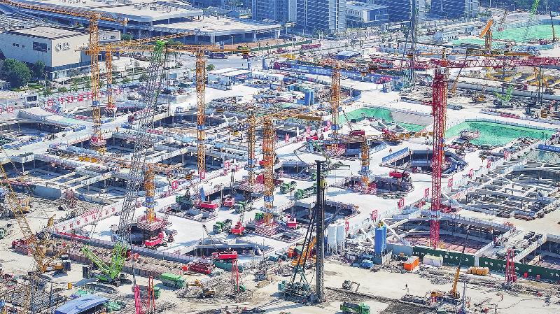 吴淞湾未来城的苏州东站建设现场