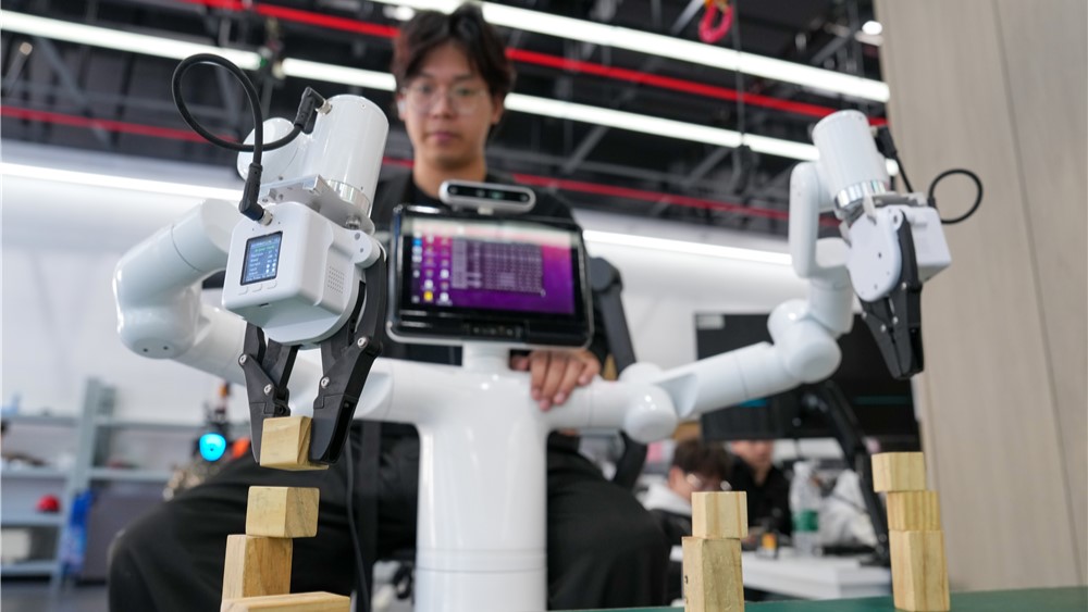 打造全国机器人产业创新高地