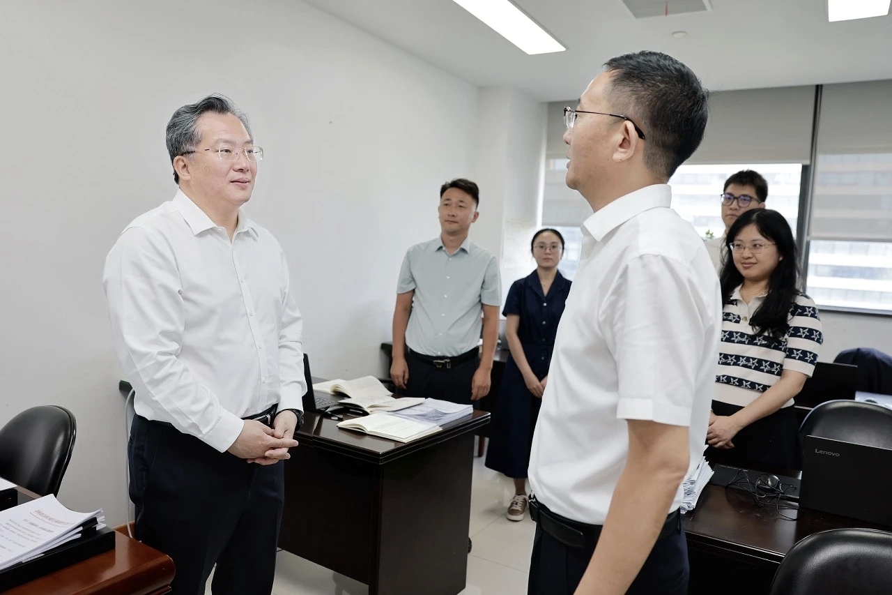 范波调研全市树立和践行正确政绩观学习教育工作