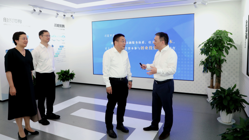 王维专题调研创投产投协同推进工作